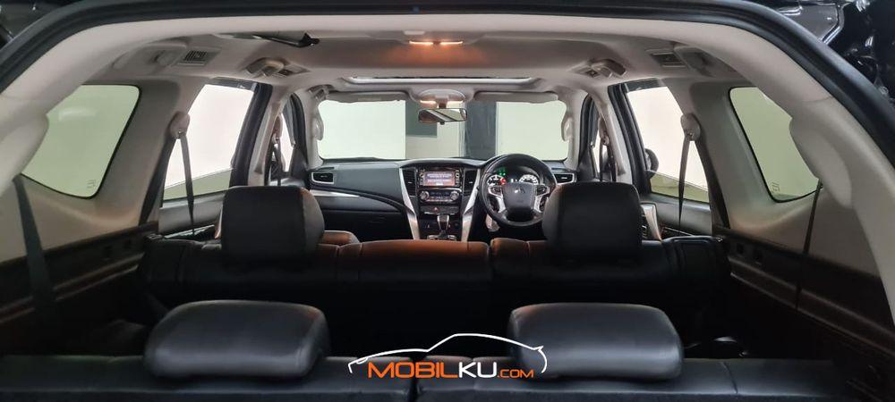 Mobil Mitsubishi Pajero Sport 2017