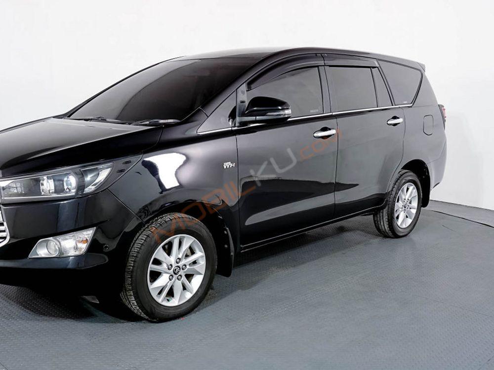 Mobil Toyota Kijang Innova 2019