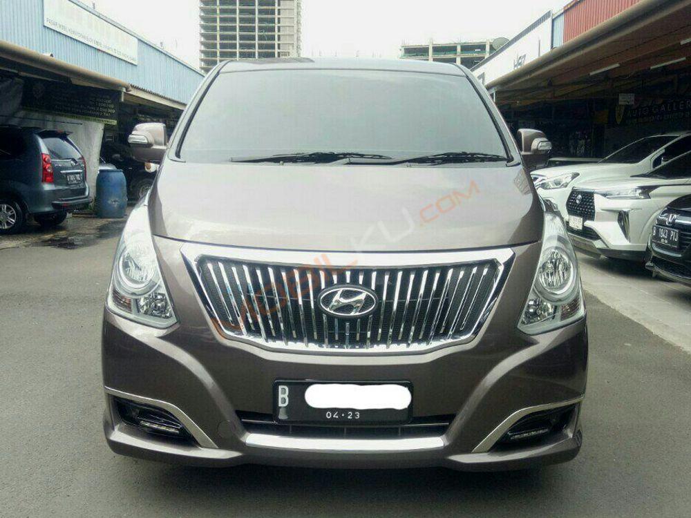 Mobil Hyundai H-1 2018