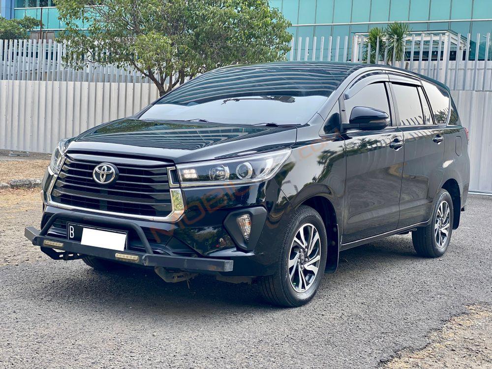 Mobil Toyota Kijang Innova 2021