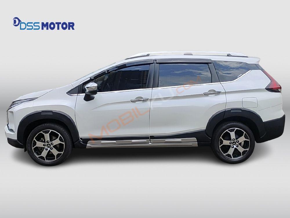 Mobil Mitsubishi Xpander Cross 2020
