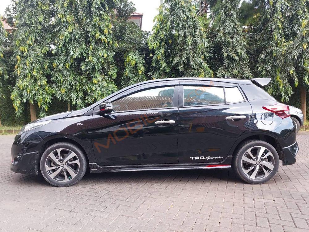 Mobil Toyota Yaris 2019
