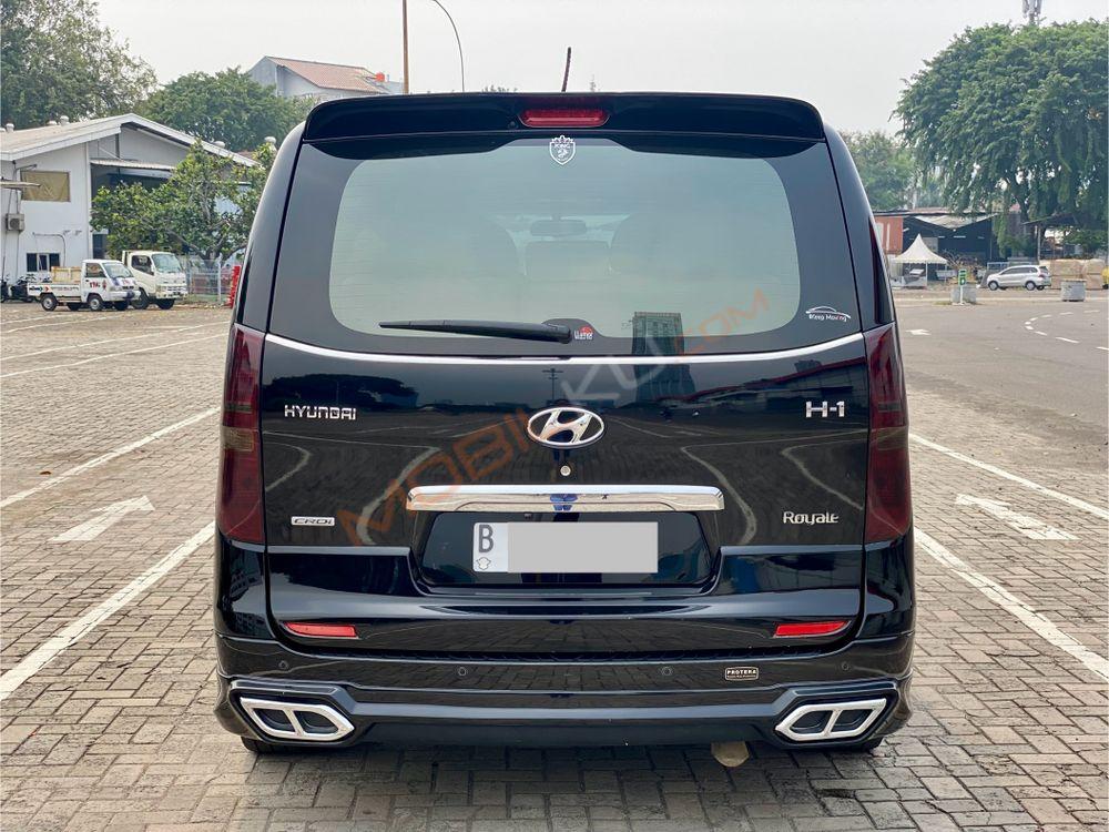 Mobil Hyundai H-1 2018