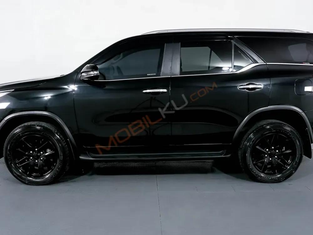 Mobil Toyota Fortuner 2018