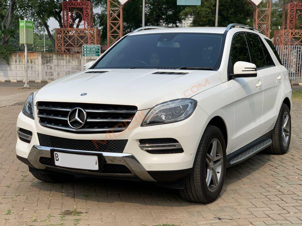 Mobil Mercedes-Benz ML 2013