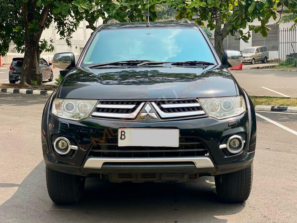 Mobil Mitsubishi Pajero Sport 2013
