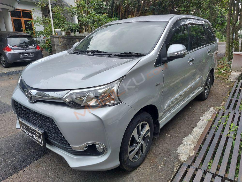 Mobil Toyota Avanza 2016