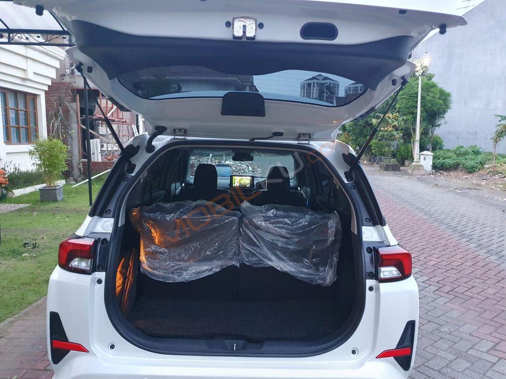 Mobil Toyota Veloz 2021