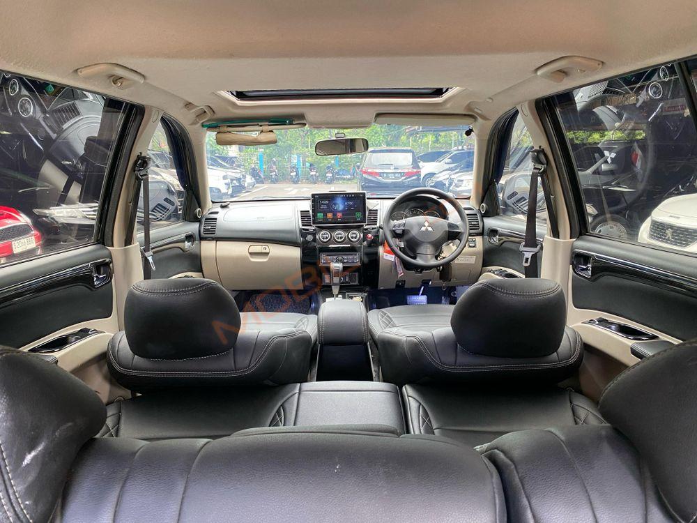 Mobil Mitsubishi Pajero Sport 2013