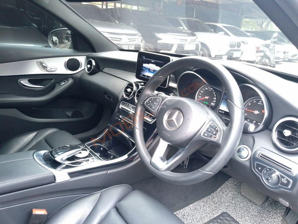 Mobil Mercedes-Benz C-Class 2018