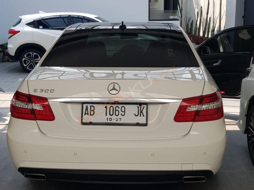 Mobil Mercedes-Benz E-Class 2013