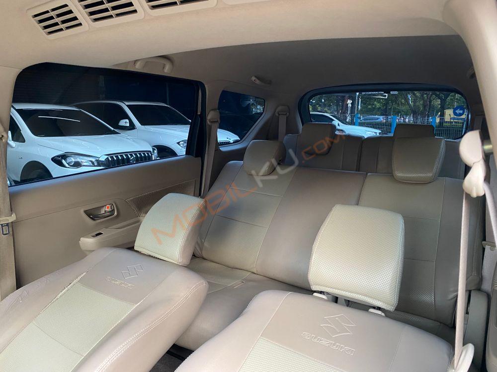 Mobil Suzuki Ertiga 2019