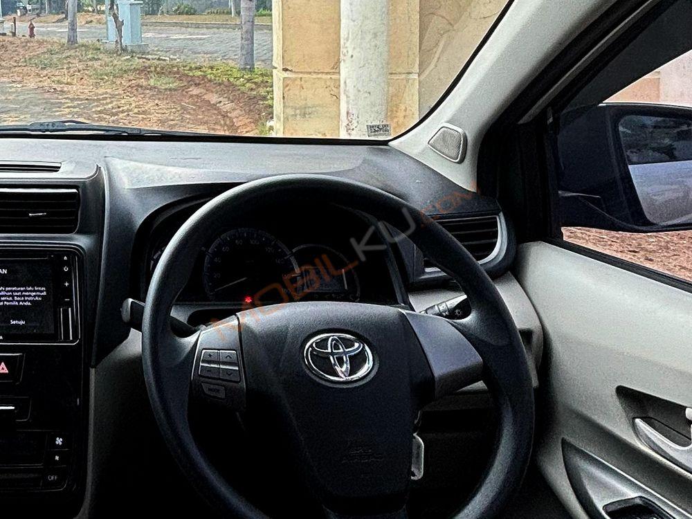 Mobil Toyota Avanza 2019