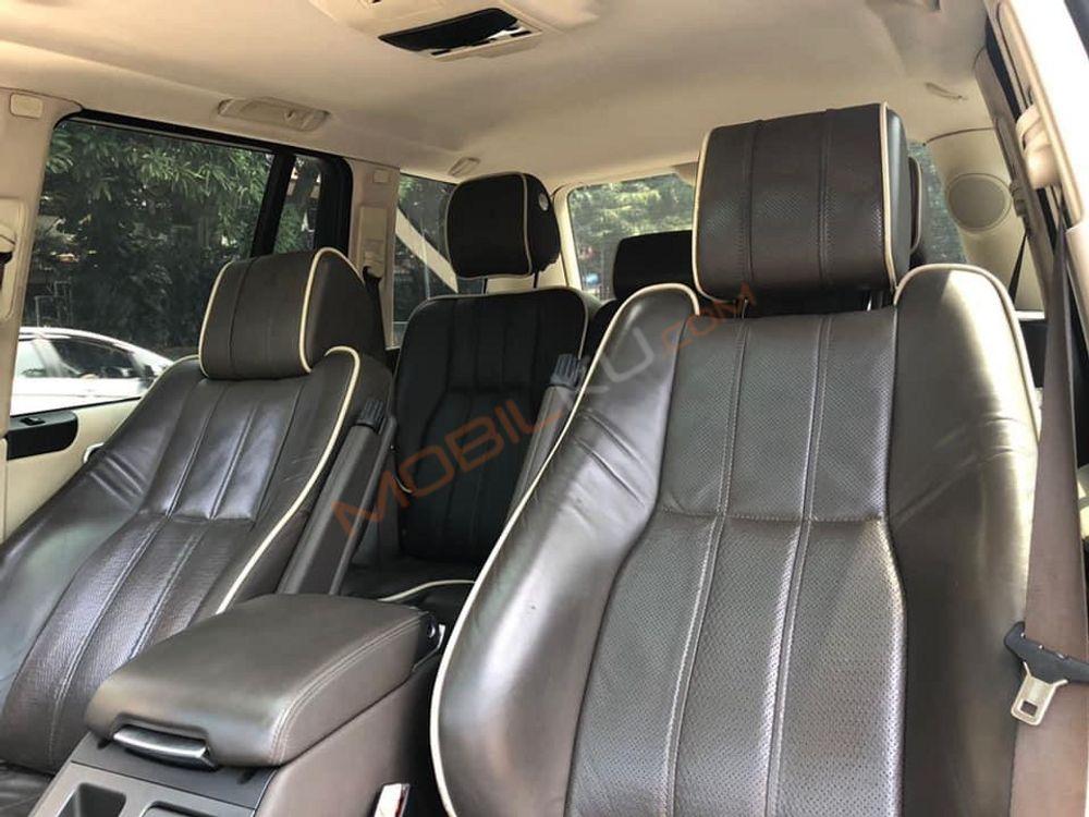 Mobil Range Rover Vogue 2012