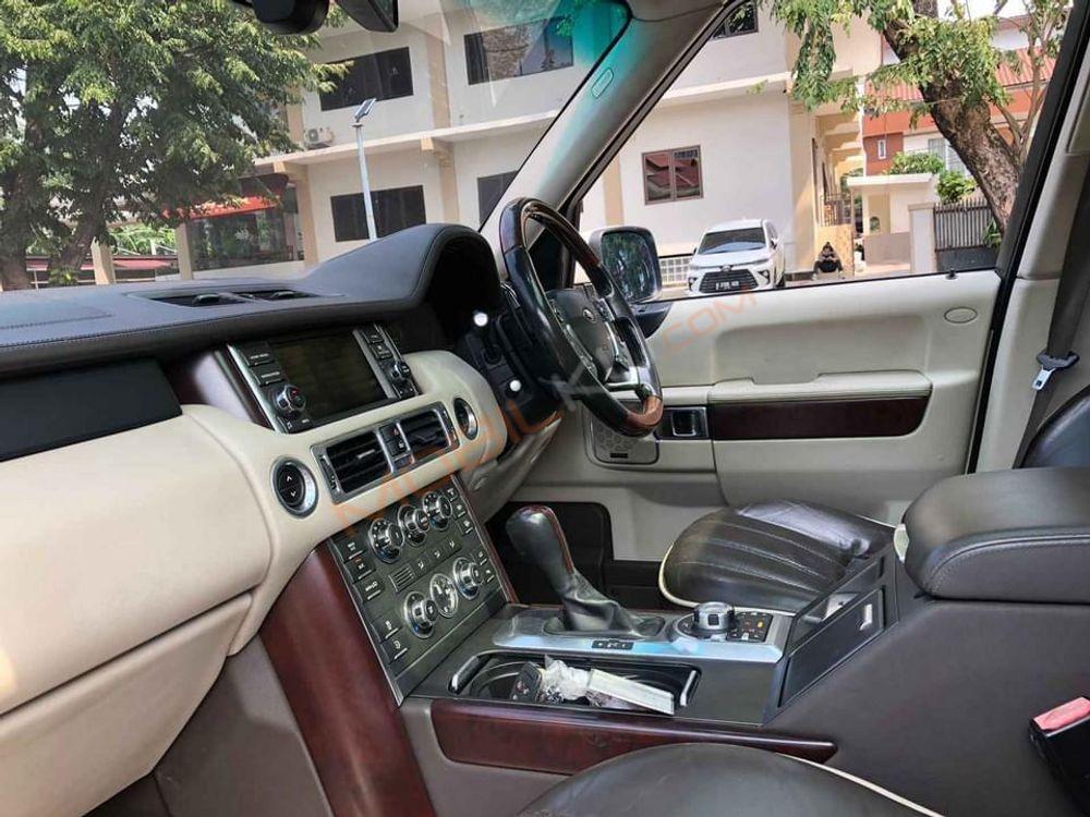 Mobil Range Rover Autobiography 2012