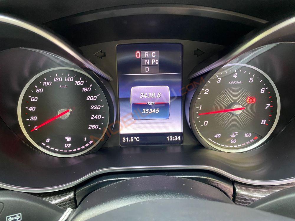 Mobil Mercedes-Benz Vito 2019