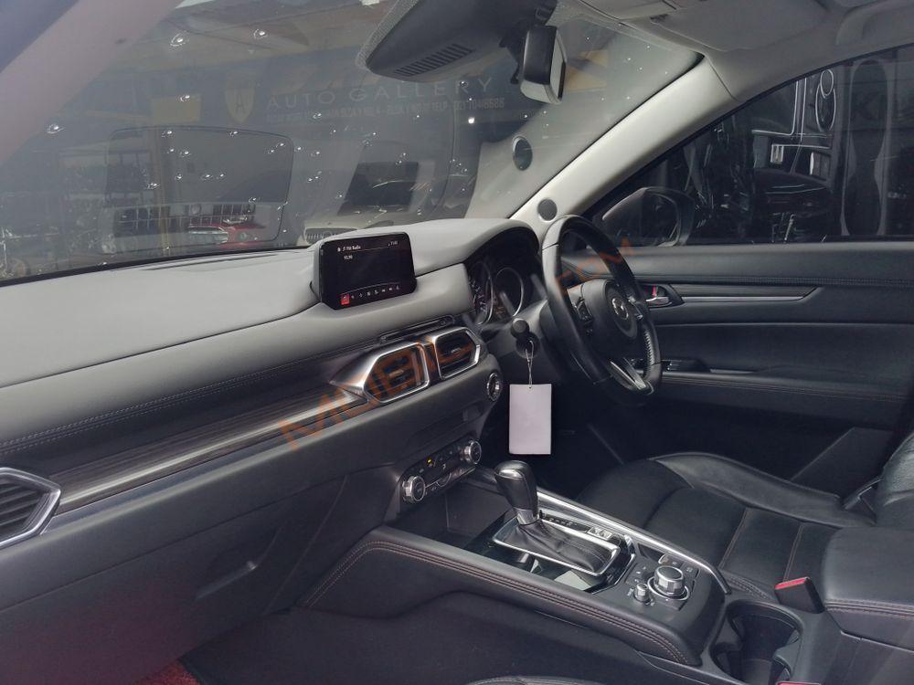Mobil Mazda CX-5 2020