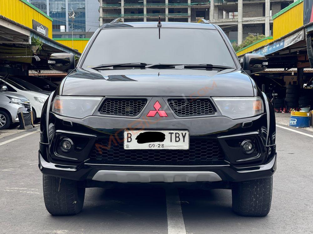 Mobil Mitsubishi Pajero Sport 2013