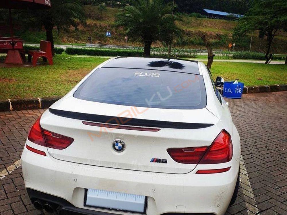 Mobil BMW 6 Series 2012