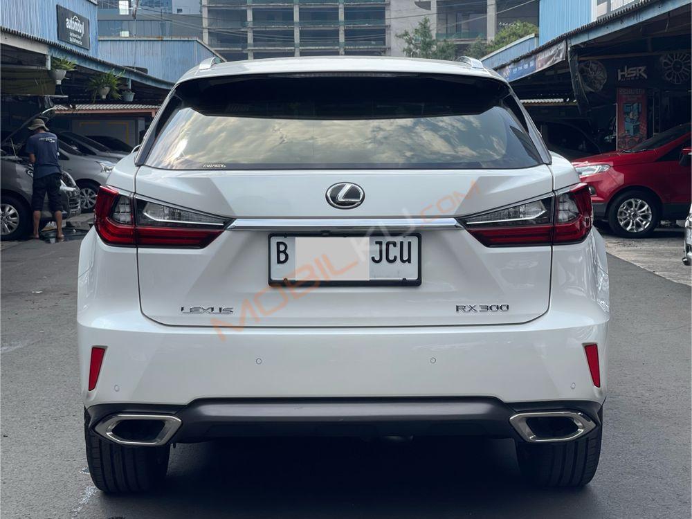 Mobil Lexus RX 2018