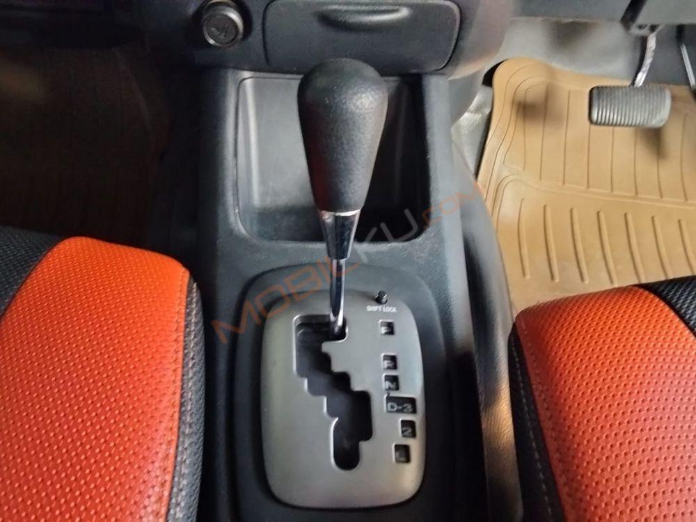 Mobil Toyota Rush 2016