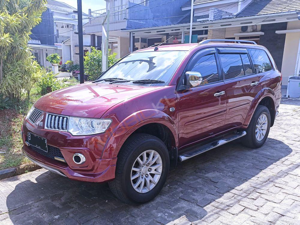 Mobil Mitsubishi Pajero Sport 2013