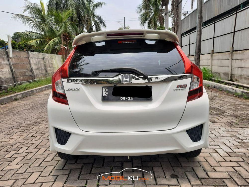 Mobil Honda Jazz 2016