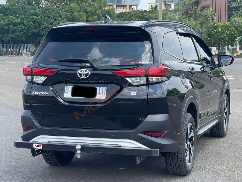 Mobil Toyota Rush 2023