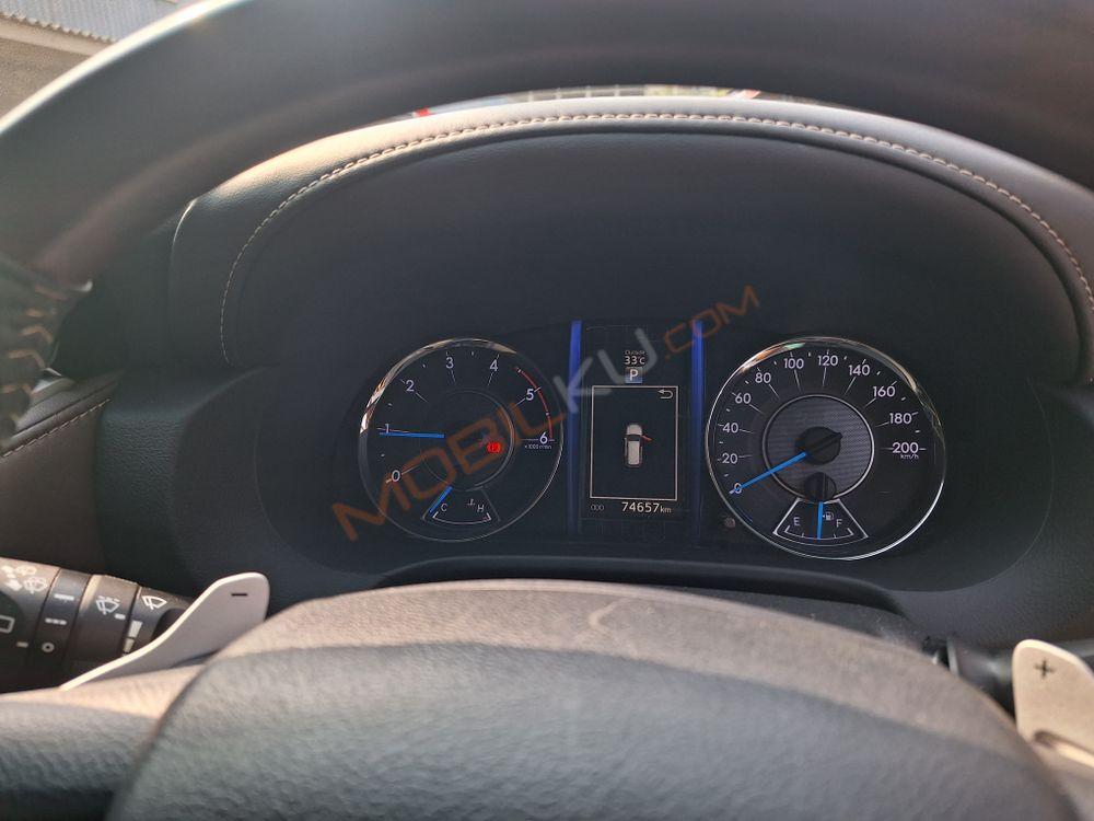 Mobil Toyota Fortuner 2019