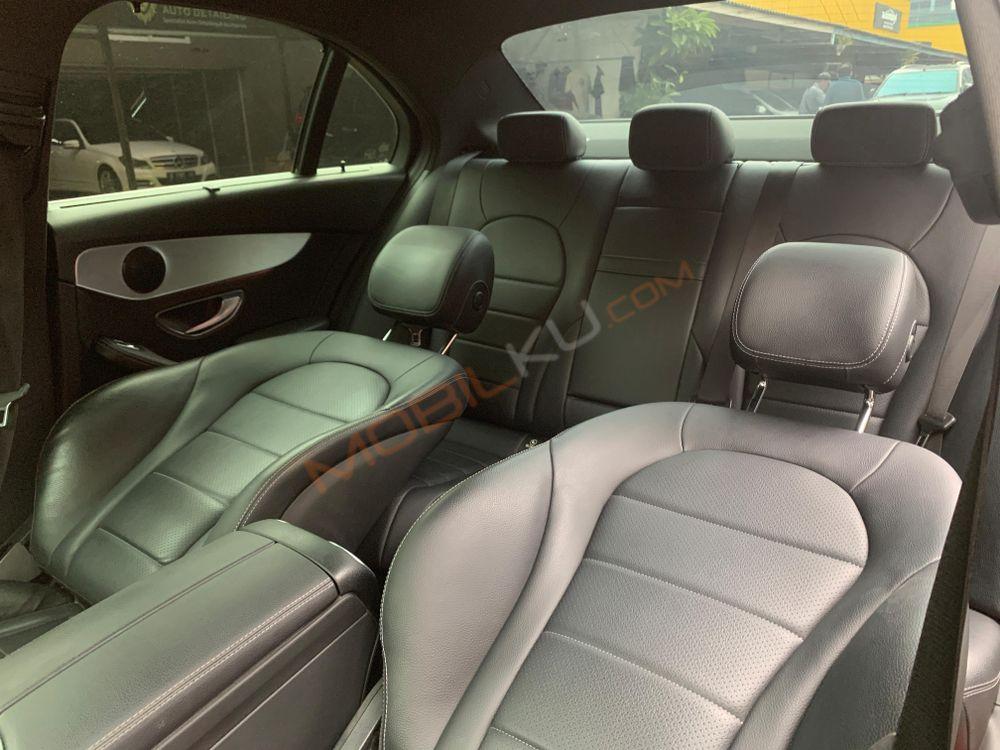 Mobil Mercedes-Benz C-Class 2018