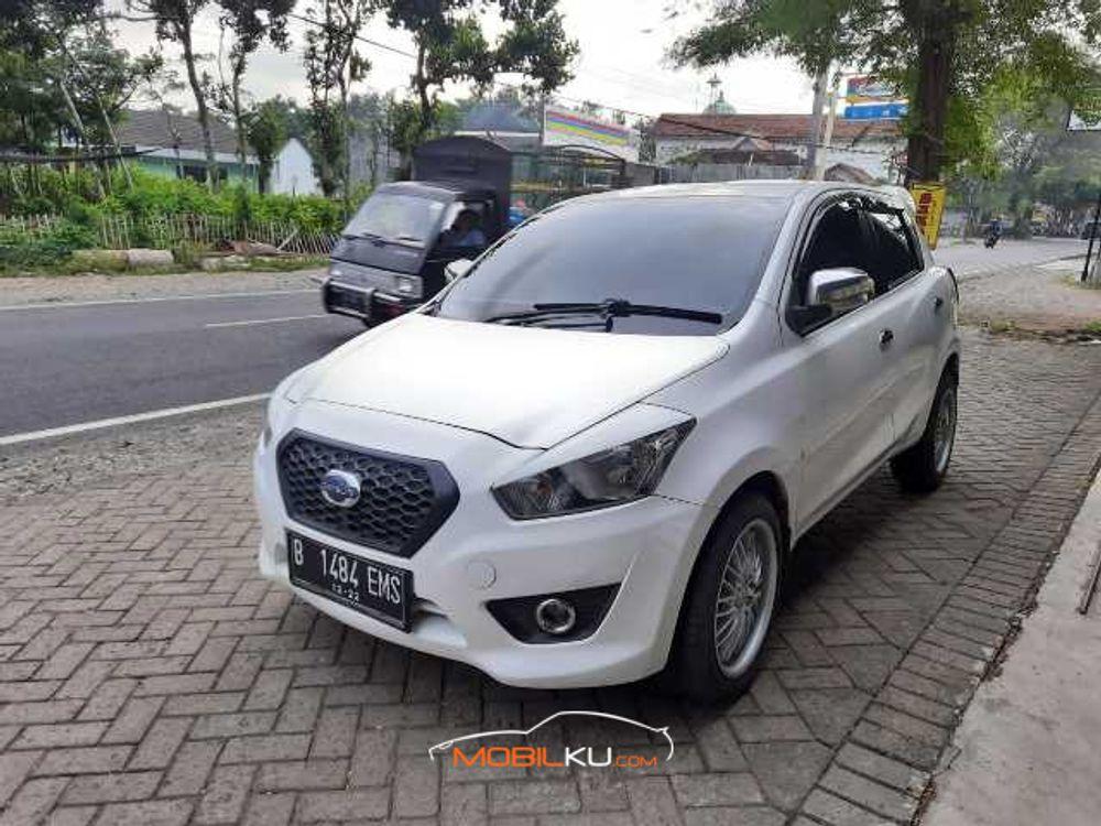 Mobil Datsun GO 2015