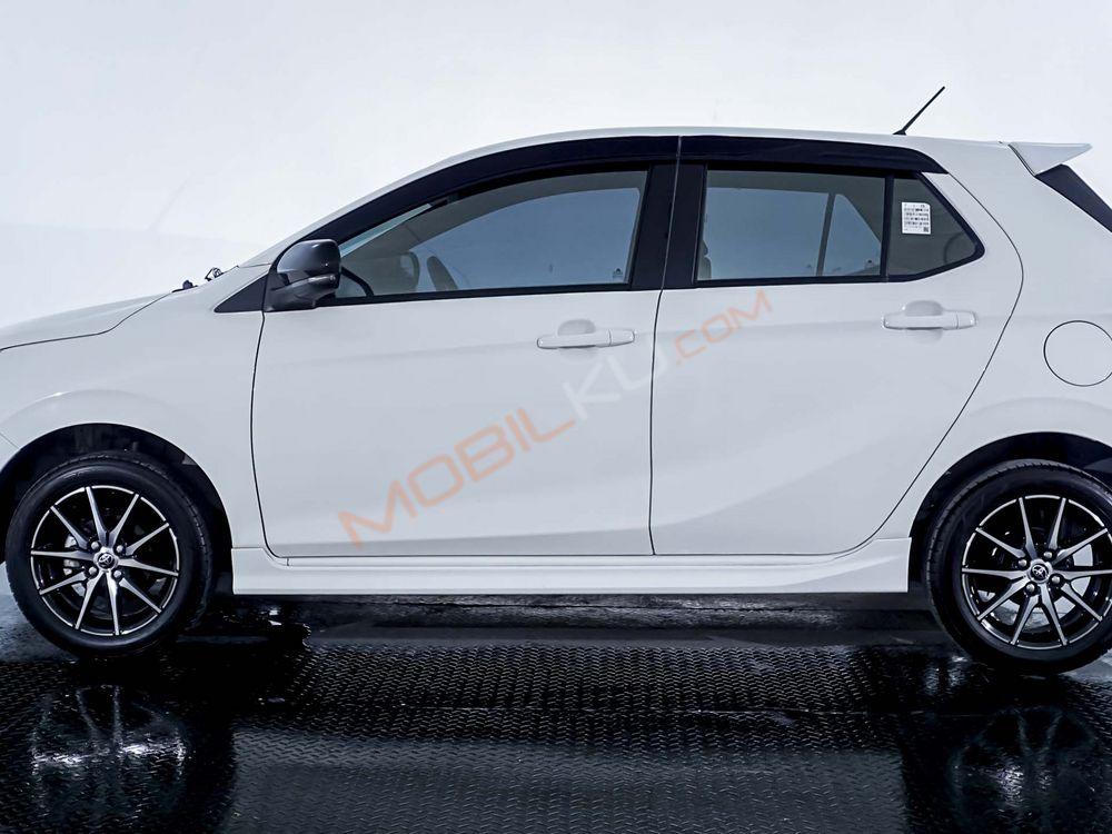 Mobil Toyota Agya 2023