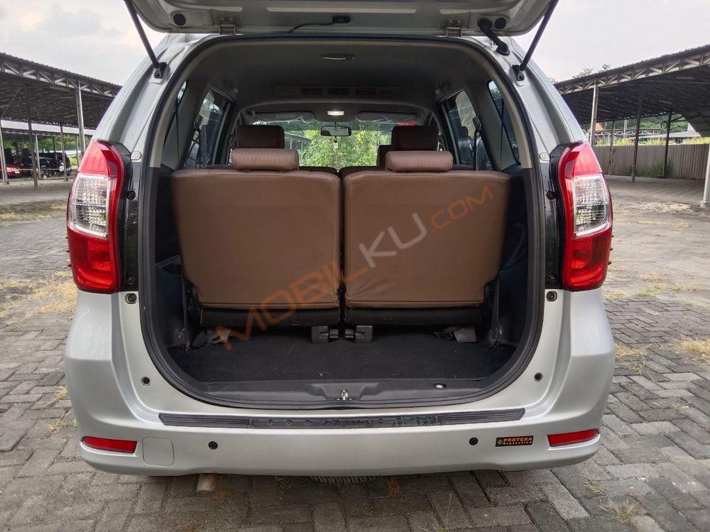 Mobil Daihatsu Xenia 2018