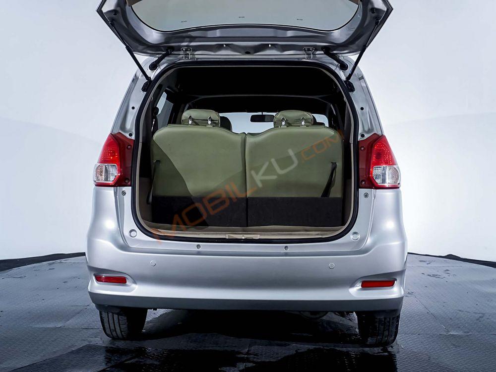 Mobil Suzuki Ertiga 2015