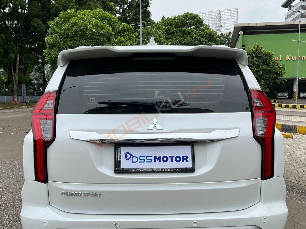 Mobil Mitsubishi Pajero Sport 2021
