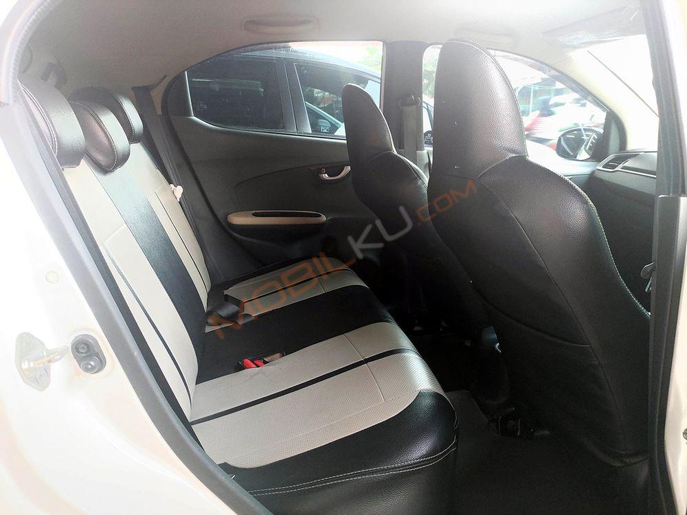 Mobil Honda Brio 2019