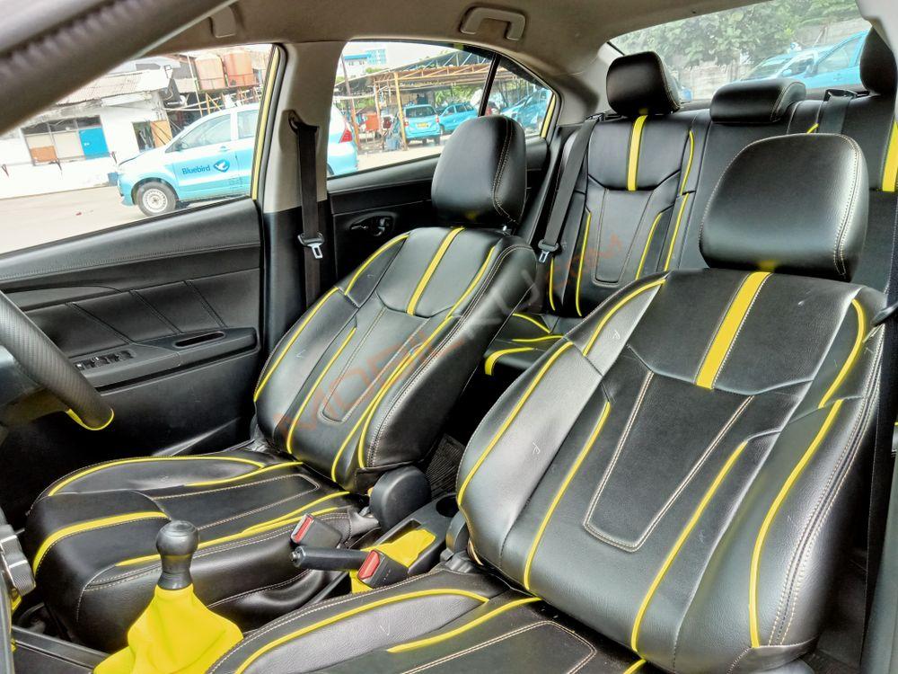 Mobil Toyota Limo 2015