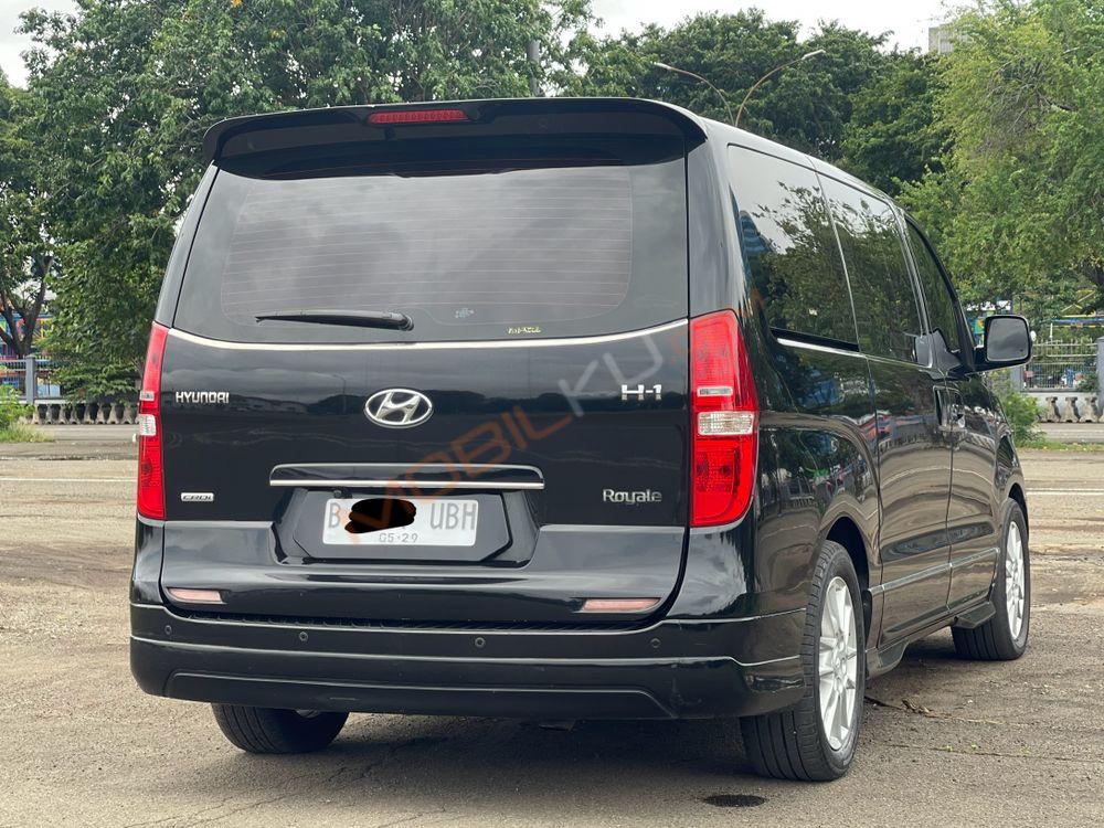 Mobil Hyundai H-1 2018