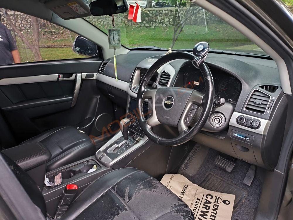 Mobil Chevrolet Captiva 2014