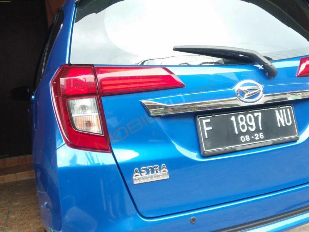 Mobil Daihatsu Sigra 2016