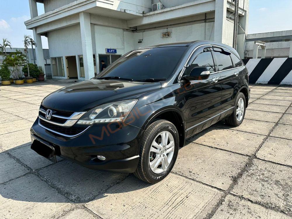 Mobil Honda CR-V 2010