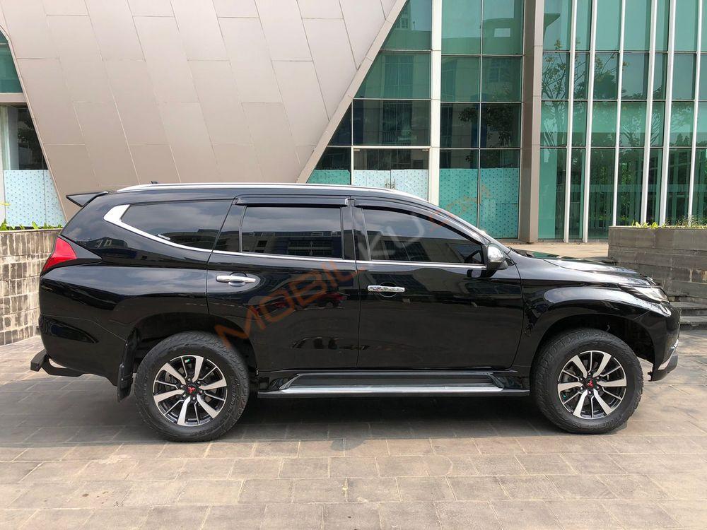 Mobil Mitsubishi Pajero Sport 2019
