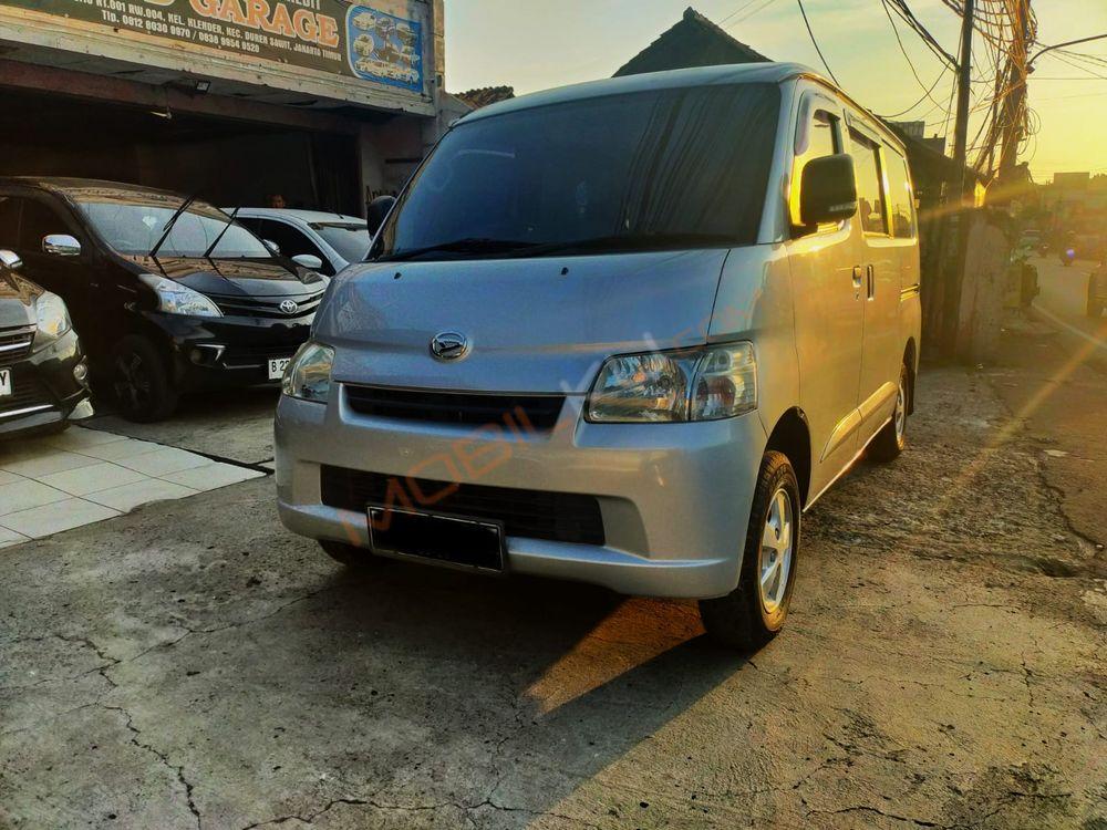 Mobil Daihatsu Gran Max 2020