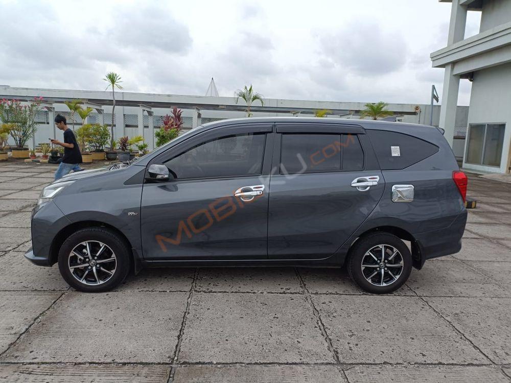 Mobil Toyota Calya 2022