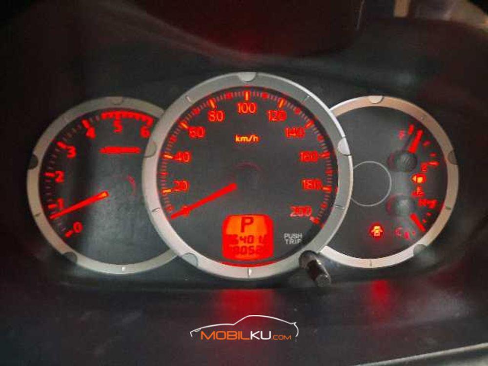 Mobil Mitsubishi Pajero Sport 2010