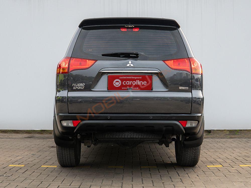 Mobil Mitsubishi Pajero Sport 2010