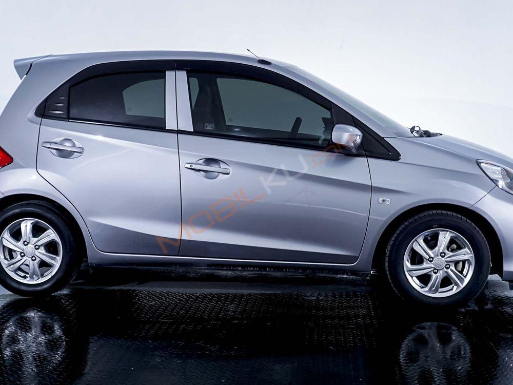 Mobil Honda Brio 2018
