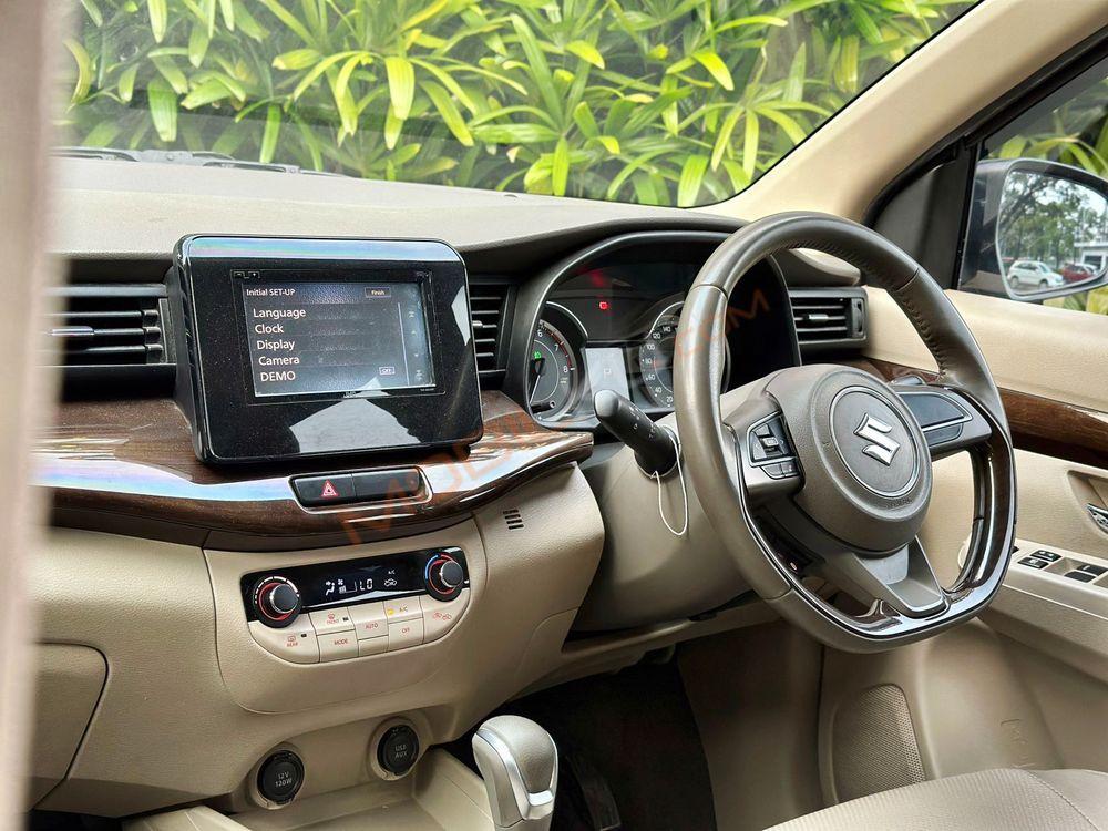 Mobil Suzuki Ertiga 2019