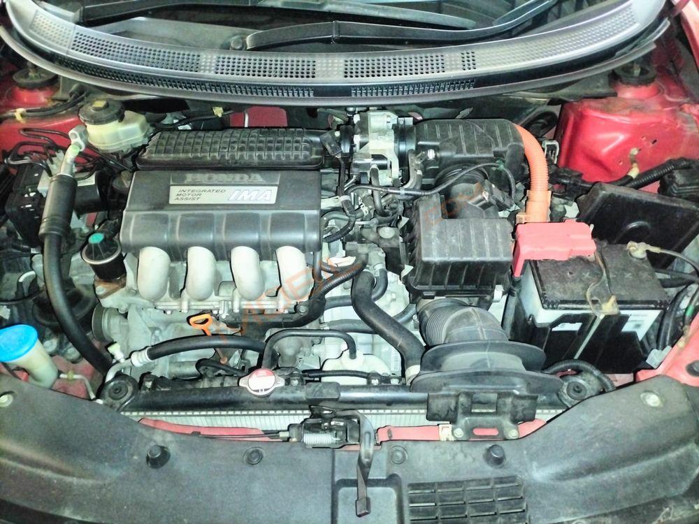 Mobil Honda CR-Z 2013