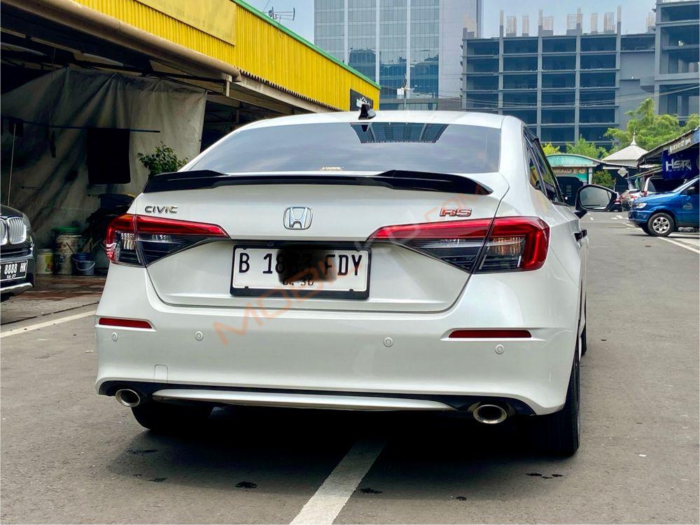 Mobil Honda Civic Sedan 2023
